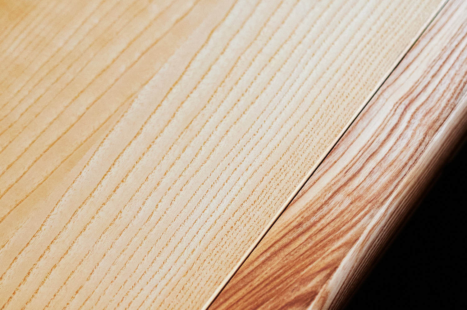 Natural wooden planks showcasing high-quality woodwork and craftsmanship at WoodYard.